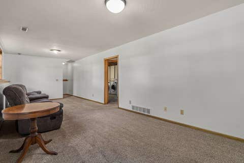Tiny photo for 3004 N Gaines Street, Davenport, IA 52804 (MLS # 12667338)