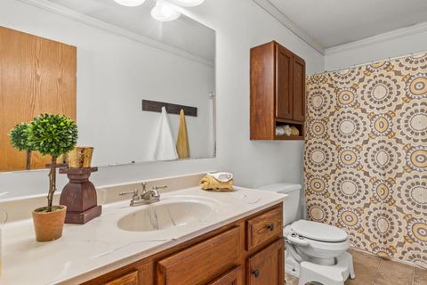 Tiny photo for 3004 N Gaines Street, Davenport, IA 52804 (MLS # 12667338)
