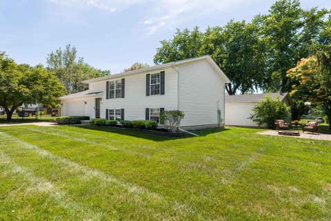 Tiny photo for 3004 N Gaines Street, Davenport, IA 52804 (MLS # 12667338)