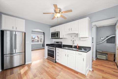 Tiny photo for 10937 Moody Avenue, Chicago Ridge, IL 60415 (MLS # 12326897)