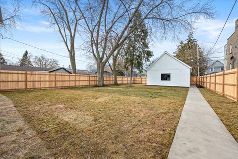 Tiny photo for 1042 Dewey Avenue, Evanston, IL 60202 (MLS # 12570173)