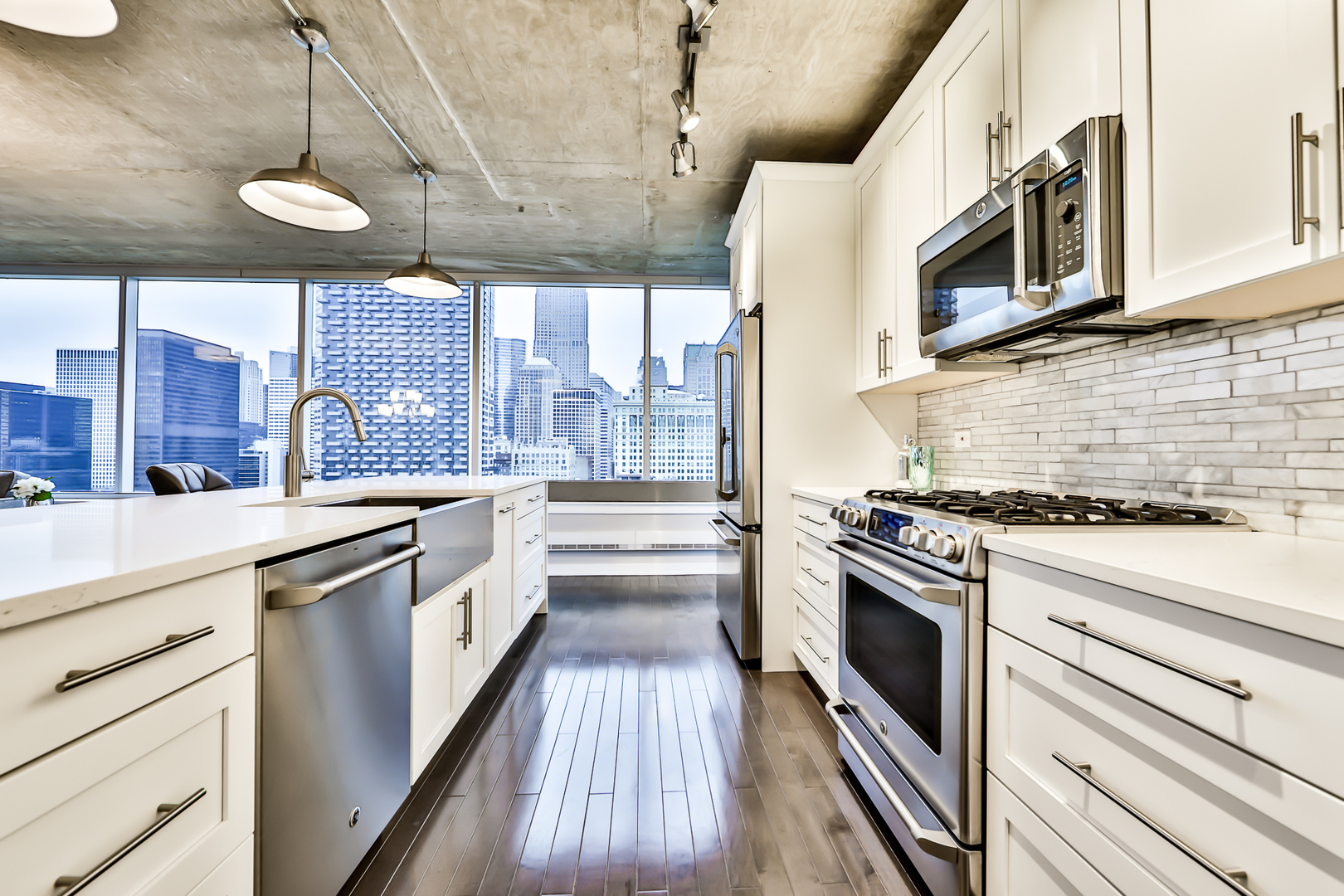 611 S WELLS Street 1903