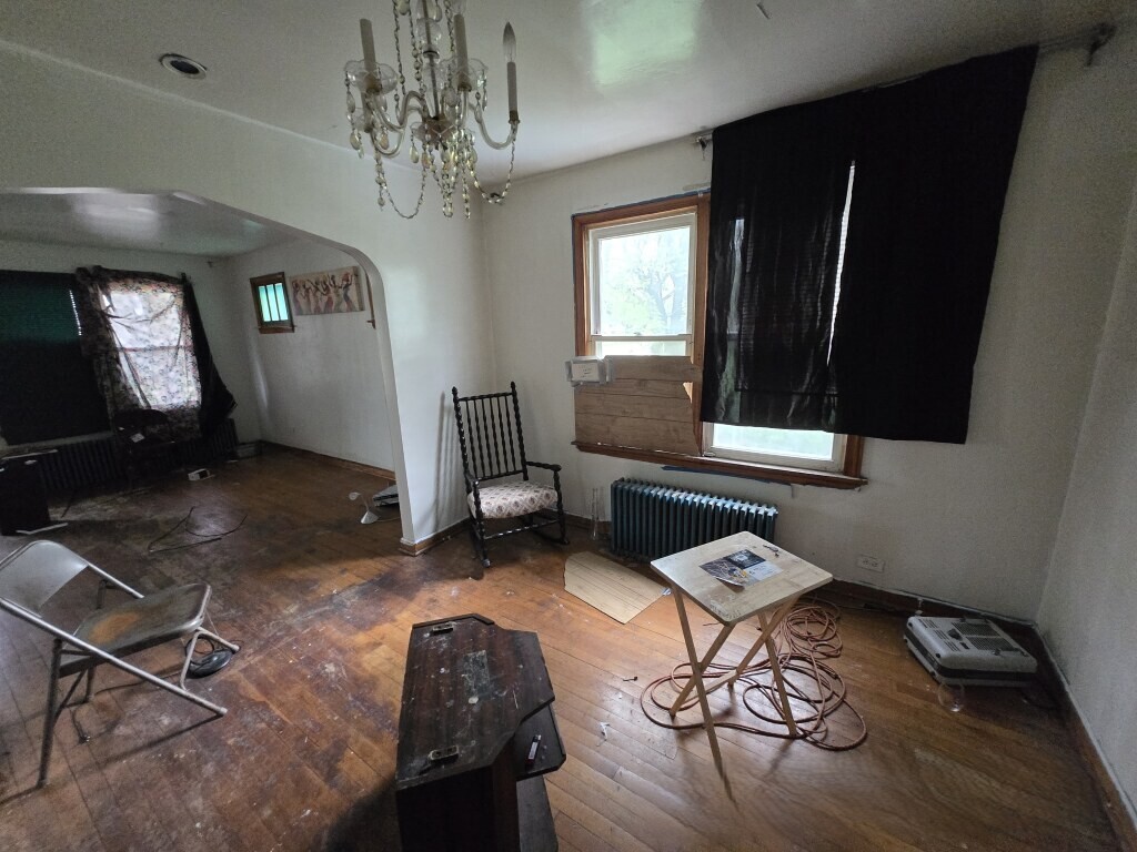 609 E 152nd Street