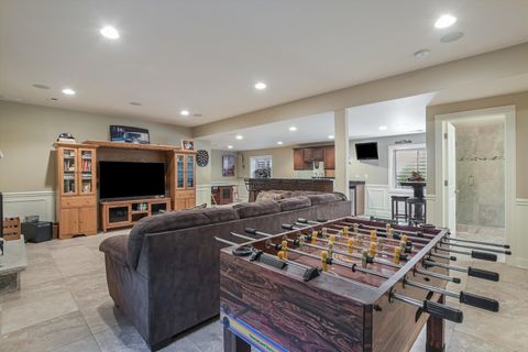 Tiny photo for 7524 W Jonquil Terrace, Niles, IL 60714 (MLS # 12478827)