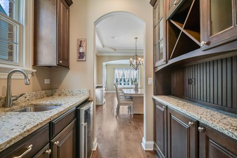 Tiny photo for 7524 W Jonquil Terrace, Niles, IL 60714 (MLS # 12478827)