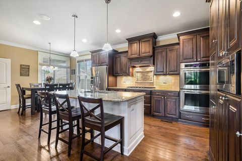 Tiny photo for 7524 W Jonquil Terrace, Niles, IL 60714 (MLS # 12478827)