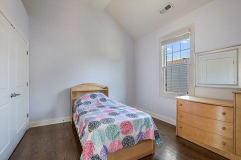 Tiny photo for 7524 W Jonquil Terrace, Niles, IL 60714 (MLS # 12478827)