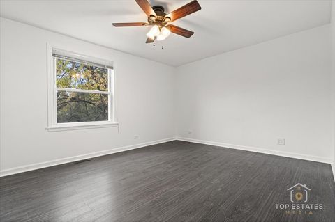 Tiny photo for 1011 Wesley Lane, Algonquin, IL 60102 (MLS # 12503345)