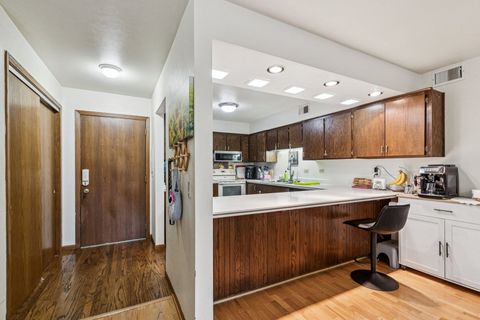 Tiny photo for 522 E ALGONQUIN Road #201, Schaumburg, IL 60173 (MLS # 12474060)