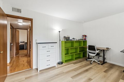 Tiny photo for 522 E ALGONQUIN Road #201, Schaumburg, IL 60173 (MLS # 12474060)