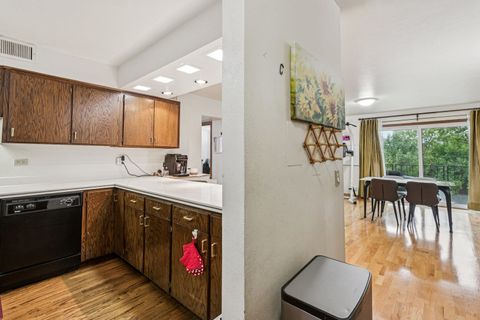 Tiny photo for 522 E ALGONQUIN Road #201, Schaumburg, IL 60173 (MLS # 12474060)