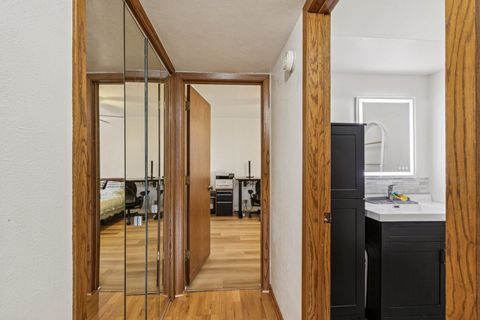 Tiny photo for 522 E ALGONQUIN Road #201, Schaumburg, IL 60173 (MLS # 12474060)