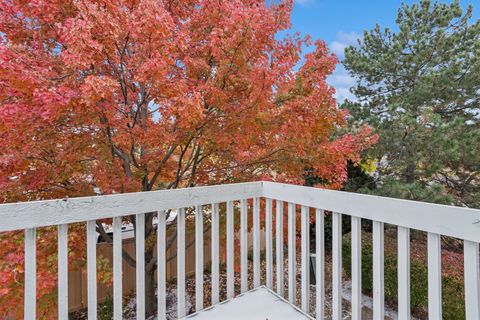 Tiny photo for 6 Arboretum Drive, Lombard, IL 60148 (MLS # 12505280)