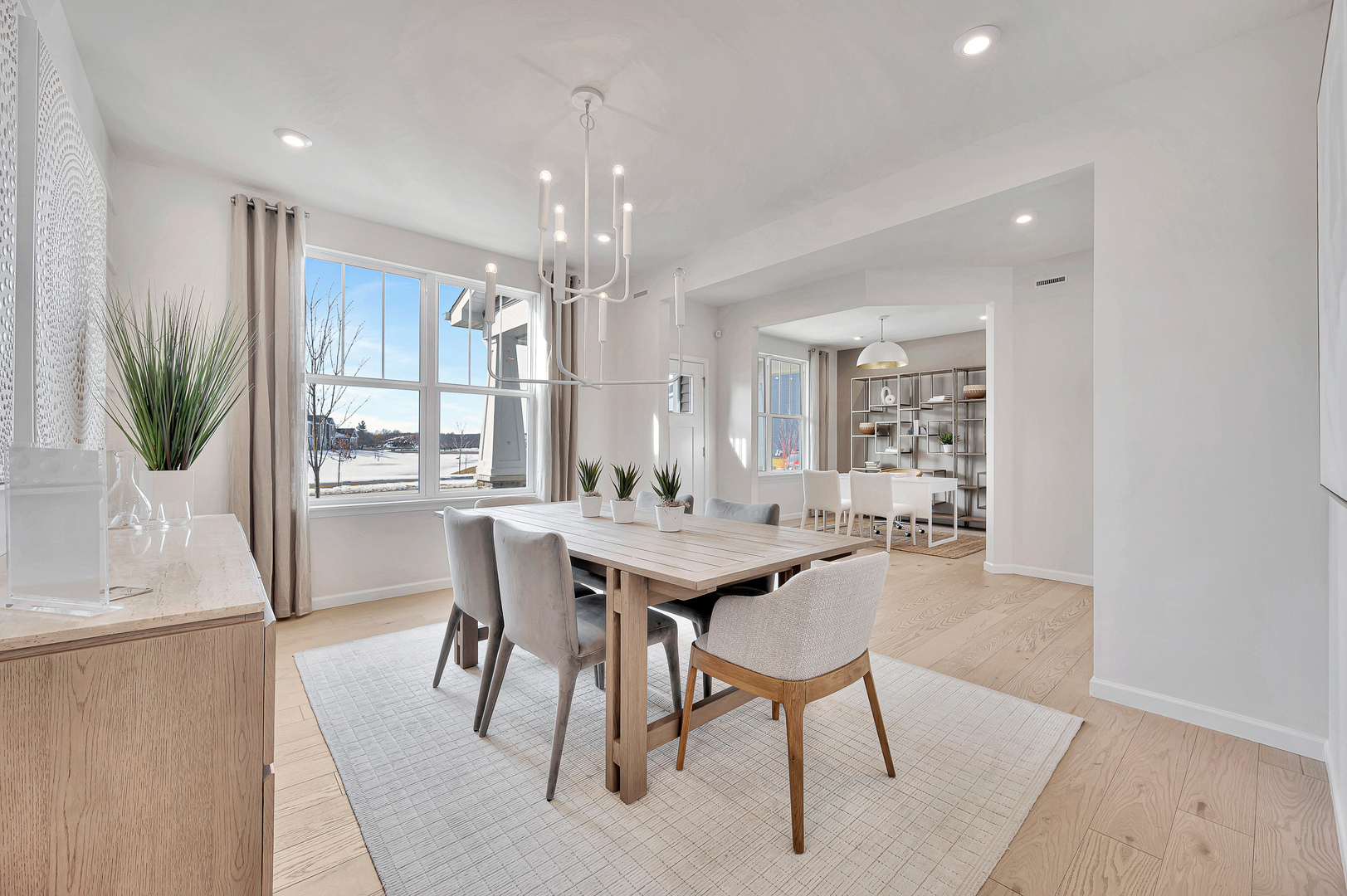 2548 Mallet Court