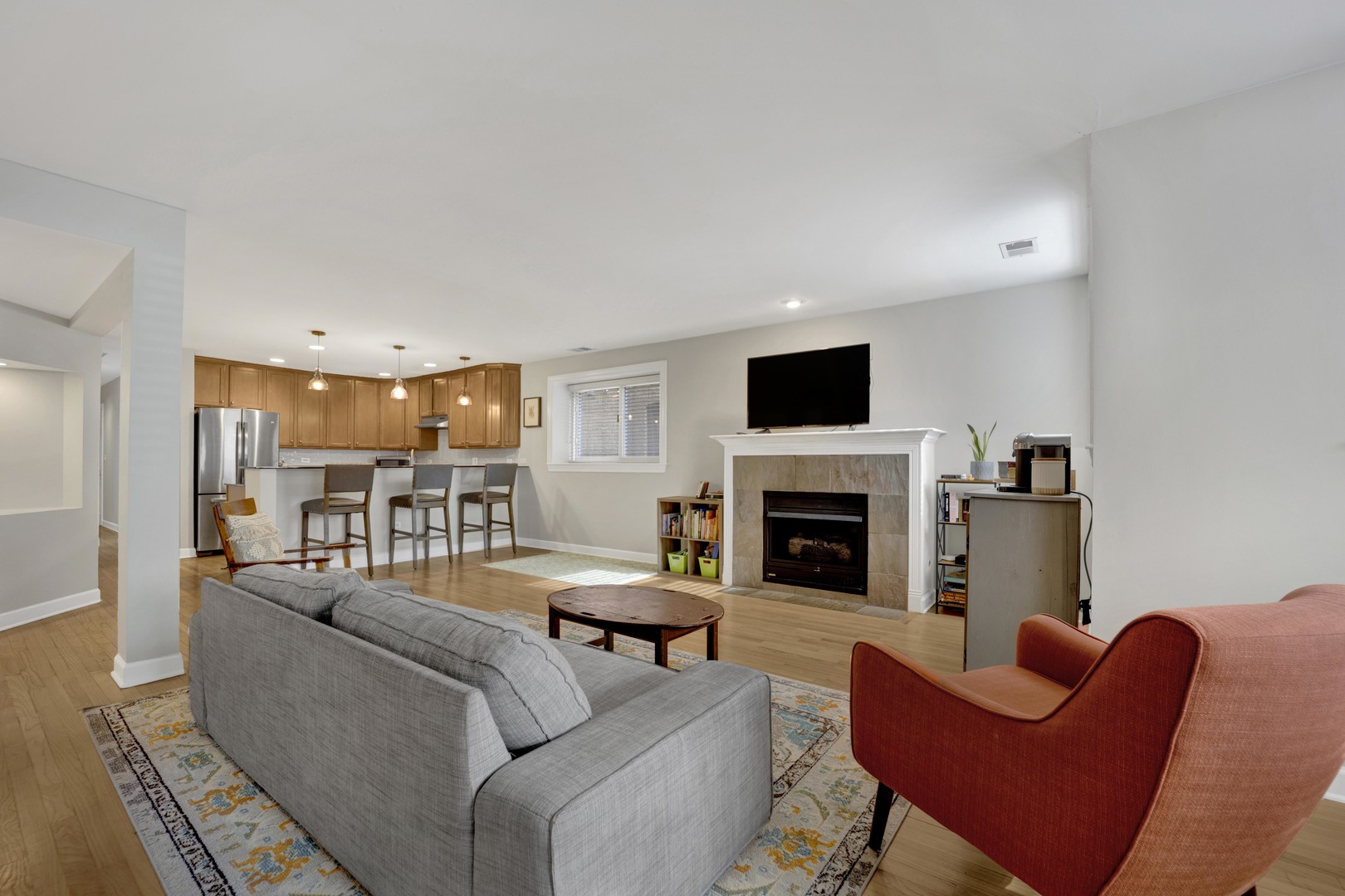 930 W Agatite Avenue G