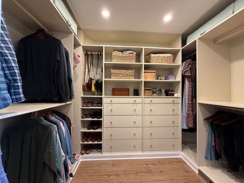 Tiny photo for 611 Paris Avenue, Oswego, IL 60543 (MLS # 12548671)