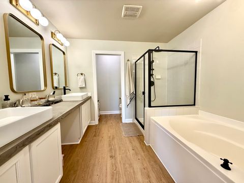 Tiny photo for 611 Paris Avenue, Oswego, IL 60543 (MLS # 12548671)