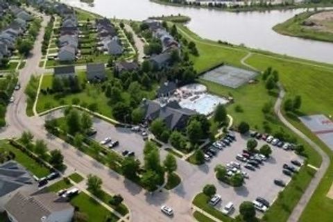 Tiny photo for 611 Paris Avenue, Oswego, IL 60543 (MLS # 12548671)