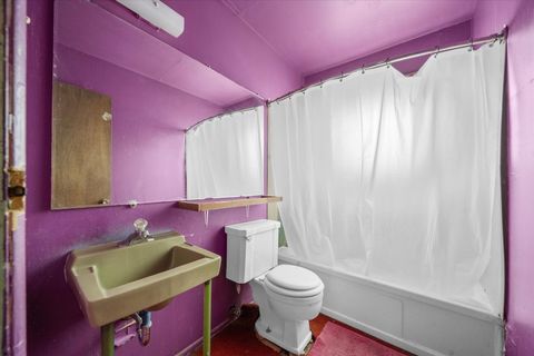 Tiny photo for 132 N Pinecrest Road, Bolingbrook, IL 60440 (MLS # 12594616)