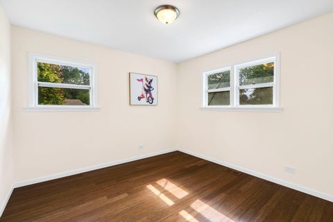 Tiny photo for 340 James Avenue, Mundelein, IL 60060 (MLS # 12761520)