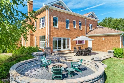 Tiny photo for 16 Ascot Lane, Barrington Hills, IL 60010 (MLS # 12478804)