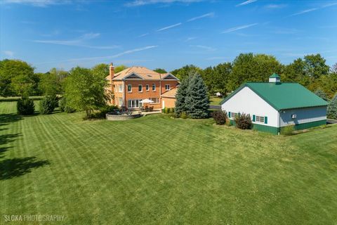 Tiny photo for 16 Ascot Lane, Barrington Hills, IL 60010 (MLS # 12478804)