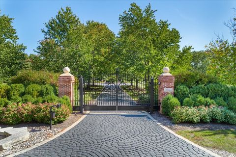 Tiny photo for 16 Ascot Lane, Barrington Hills, IL 60010 (MLS # 12478804)