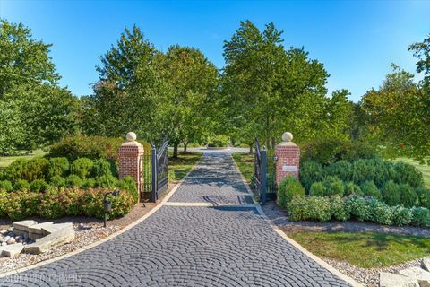 Tiny photo for 16 Ascot Lane, Barrington Hills, IL 60010 (MLS # 12478804)