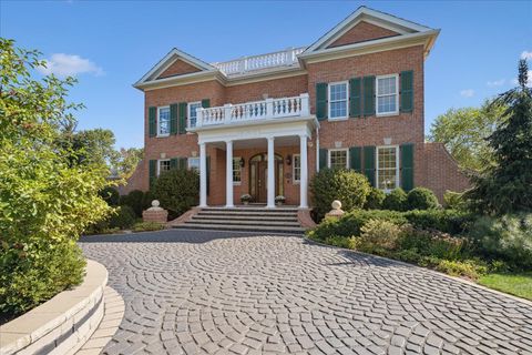 Tiny photo for 16 Ascot Lane, Barrington Hills, IL 60010 (MLS # 12478804)