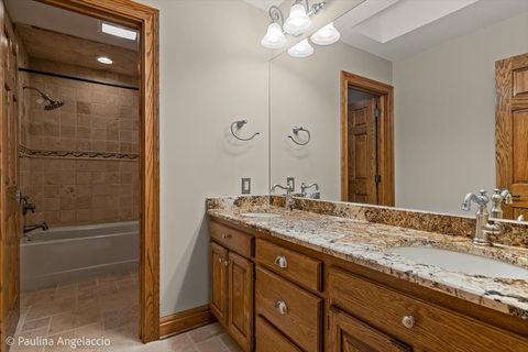 Tiny photo for 16 Ascot Lane, Barrington Hills, IL 60010 (MLS # 12478804)