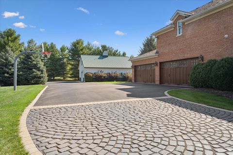 Tiny photo for 16 Ascot Lane, Barrington Hills, IL 60010 (MLS # 12478804)