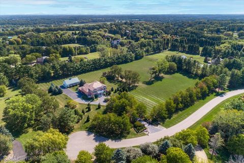 Tiny photo for 16 Ascot Lane, Barrington Hills, IL 60010 (MLS # 12478804)