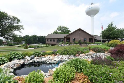 Tiny photo for 5065 Spinnaker Lane #E, Crown Point, IN 46307 (MLS # 12610962)