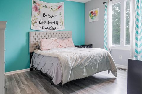 Tiny photo for 5065 Spinnaker Lane #E, Crown Point, IN 46307 (MLS # 12610962)