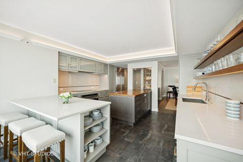 Tiny photo for 132 E Delaware Place #5106, Chicago, IL 60611 (MLS # 12387955)