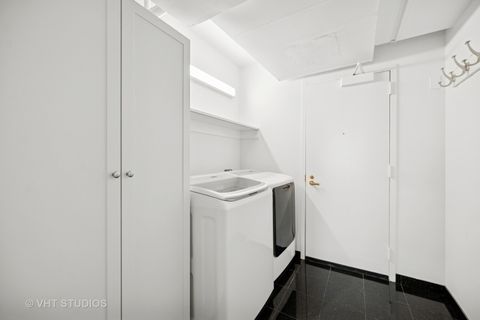 Tiny photo for 132 E Delaware Place #5106, Chicago, IL 60611 (MLS # 12387955)
