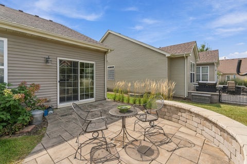 Tiny photo for 1119 Heathrow Lane, Aurora, IL 60502 (MLS # 12756717)