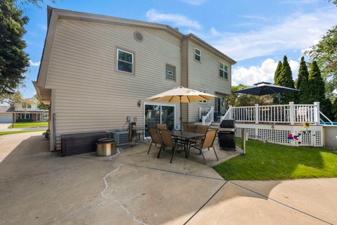 Tiny photo for 1476 Worden Way, Elk Grove Village, IL 60007 (MLS # 12740527)