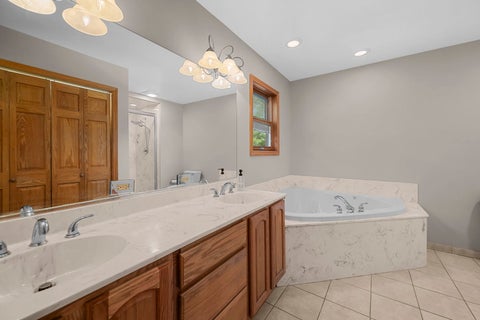 Tiny photo for 1476 Worden Way, Elk Grove Village, IL 60007 (MLS # 12740527)