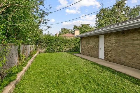 Tiny photo for 1554 Idlewild Lane, Homewood, IL 60430 (MLS # 12729607)