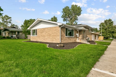Tiny photo for 1554 Idlewild Lane, Homewood, IL 60430 (MLS # 12729607)