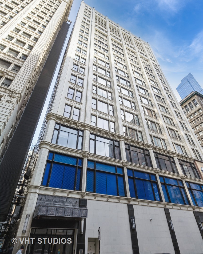 8 W Monroe Street 1101