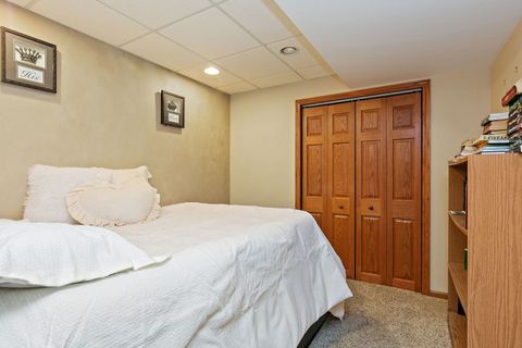 Tiny photo for 2581 Stanton Circle, Lake In The Hills, IL 60156 (MLS # 12569301)