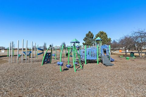 Tiny photo for 2581 Stanton Circle, Lake In The Hills, IL 60156 (MLS # 12569301)