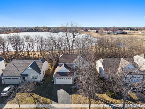 Tiny photo for 2581 Stanton Circle, Lake In The Hills, IL 60156 (MLS # 12569301)