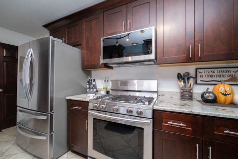 Tiny photo for 106 Thornhill Drive, Poplar Grove, IL 61065 (MLS # 12521698)