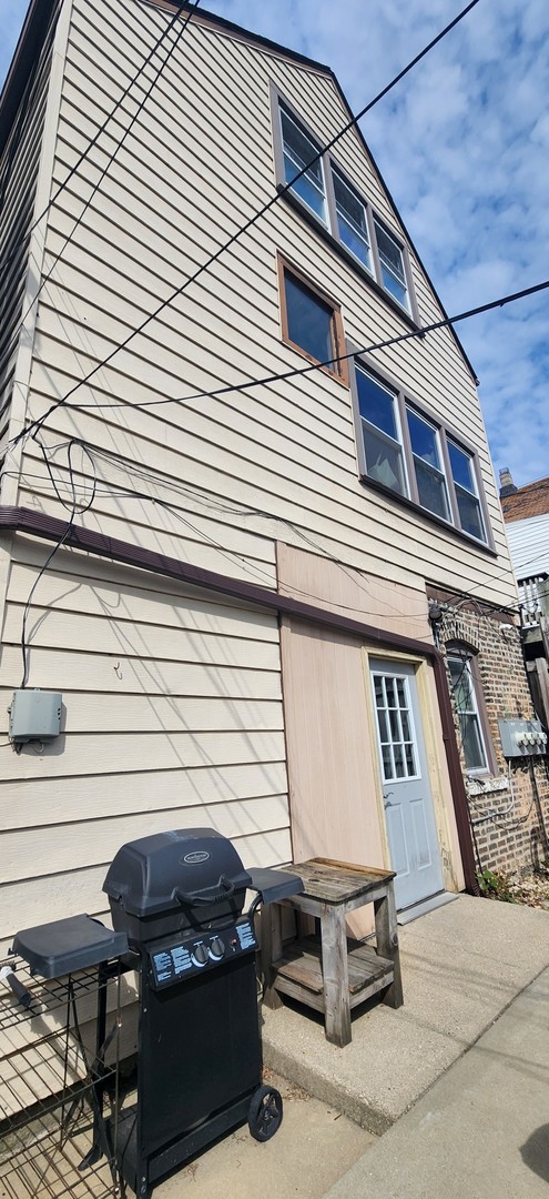 5011 N Western Avenue