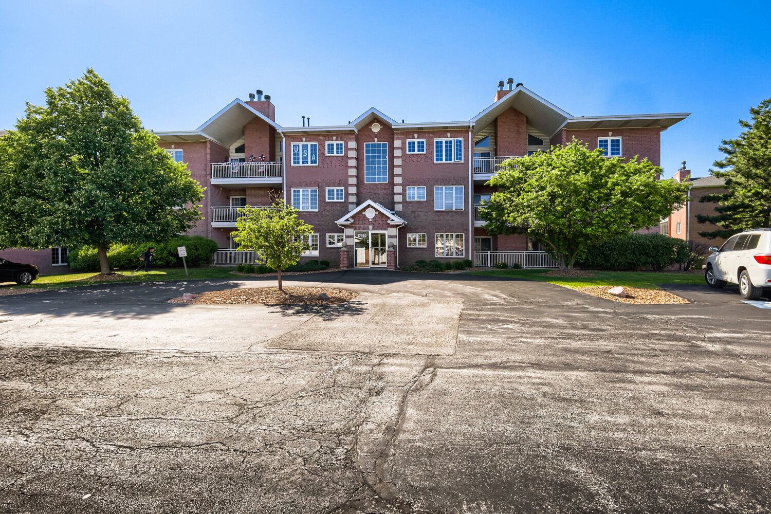 17920 Settlers Pond Way 3A