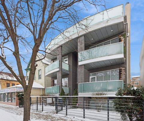 1437 W Diversey Parkway 1W Chicago IL 60614