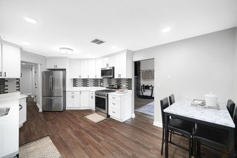 Tiny photo for 19 W Bay Road, Palos Heights, IL 60463 (MLS # 12516453)